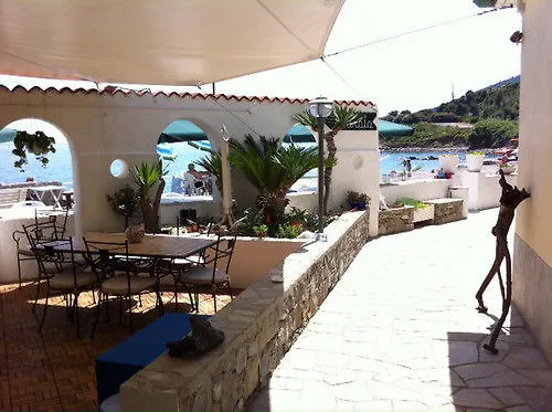 Aparthotel Residence Villa Miky Albenga