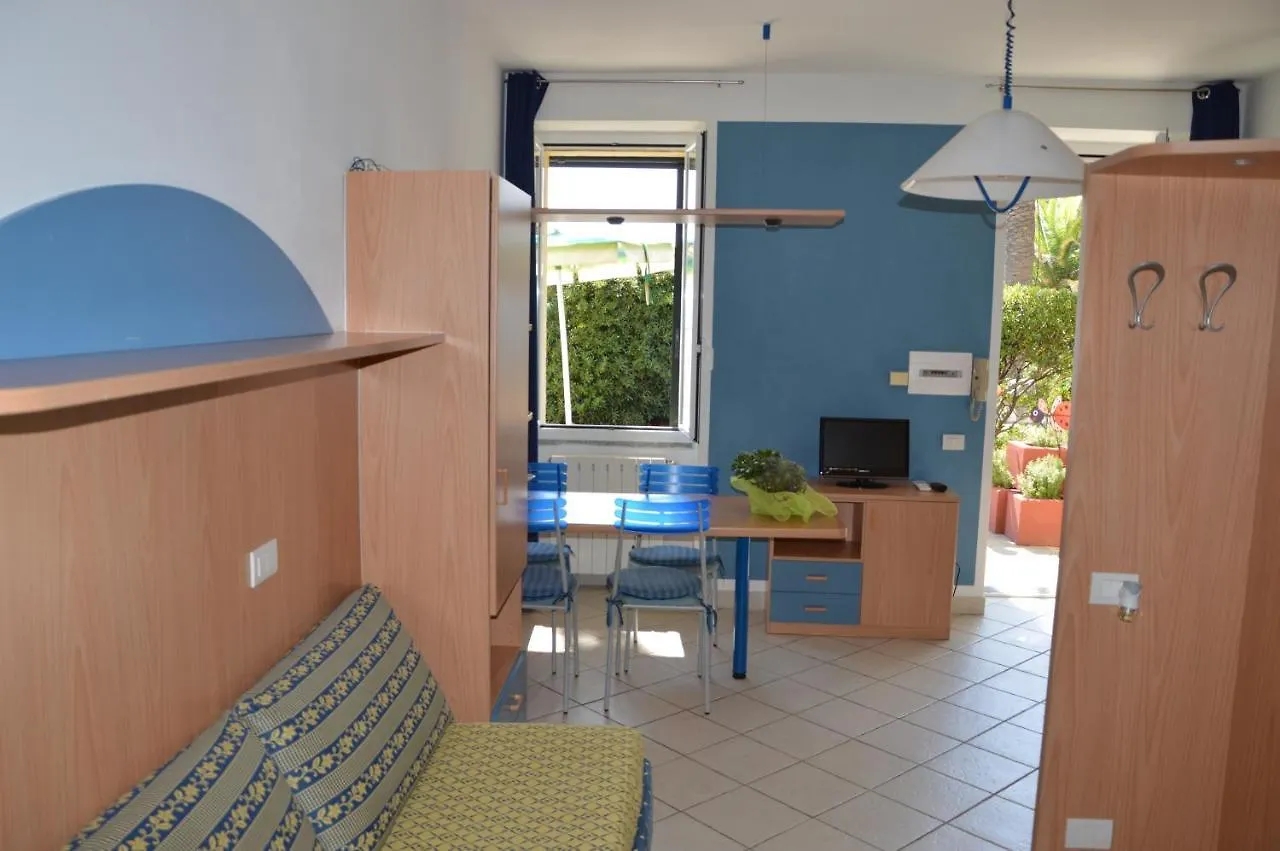 Residence Villa Miky アルベンガ